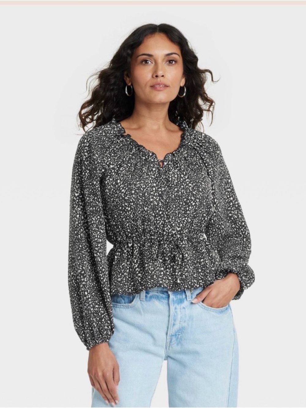 Universal Thread Black & Cream Abstract Print Tie Waist Blouse